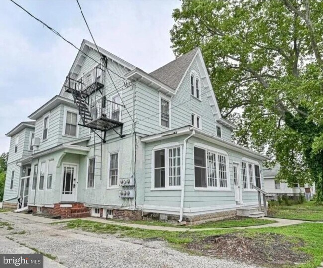 81 S Broadway in Deepwater, NJ - Building Photo - Building Photo