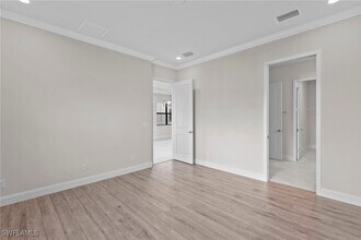 14756 Kingfisher Lp in Naples, FL - Foto de edificio - Building Photo