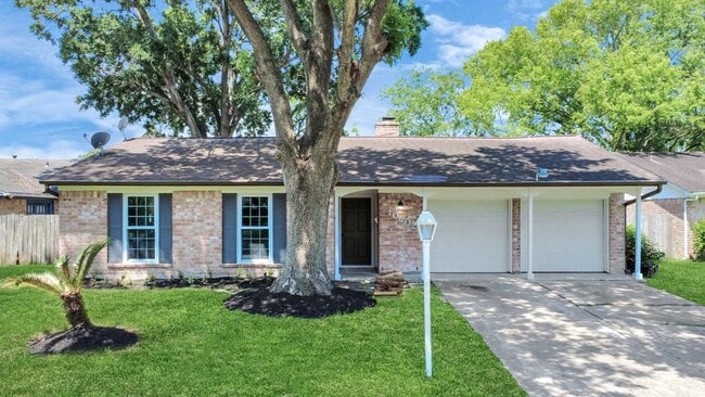 property at 10602 Raydell Dr