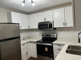 Room in House on Spellman St NW in Atlanta, GA - Building Photo