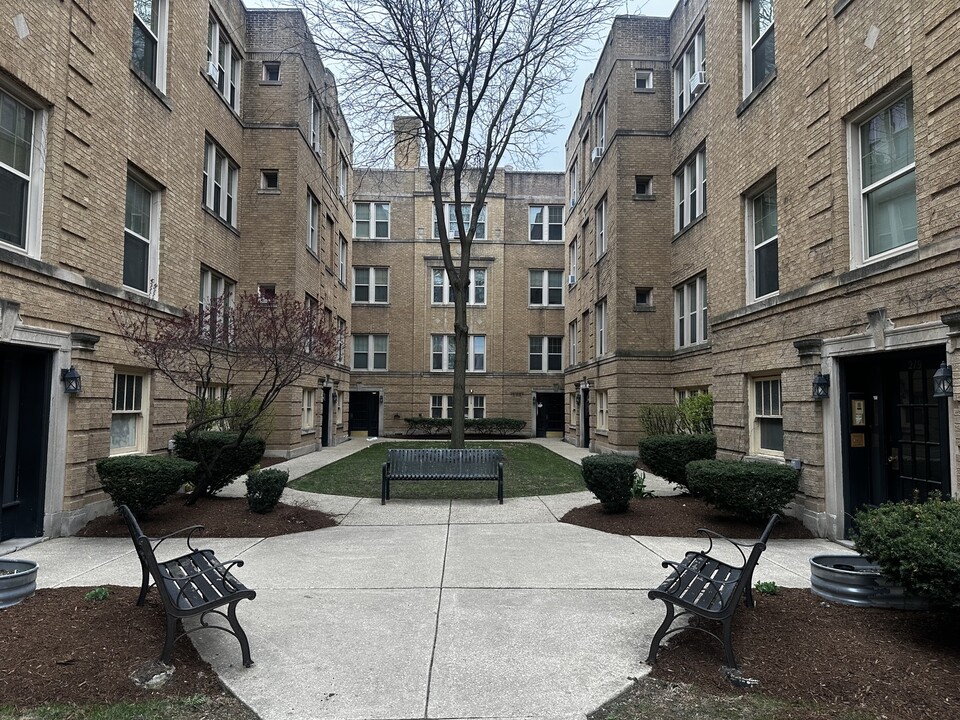 217 A Washington Blvd in Oak Park, IL - Foto de edificio