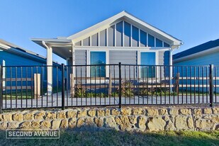 8719 Cottage Crk Dr in Fort Worth, TX - Building Photo