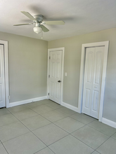 949 Ardmore Rd in West Palm Beach, FL - Building Photo - Building Photo