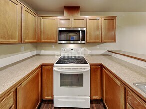 5221 166th Street Ct E in Tacoma, WA - Building Photo - Building Photo