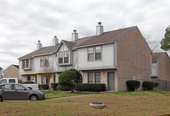 Tilley Townhomes in Houston, TX - Building Photo - Building Photo