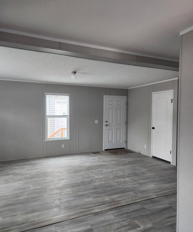 37 Parkview Dr in Vincennes, IN - Building Photo - Building Photo