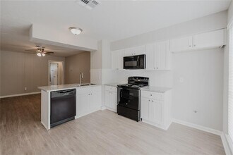 1109 Missouri St in South Houston, TX - Building Photo - Building Photo