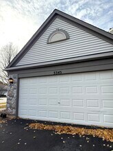 3345 Bromley Ln in Aurora, IL - Building Photo - Building Photo