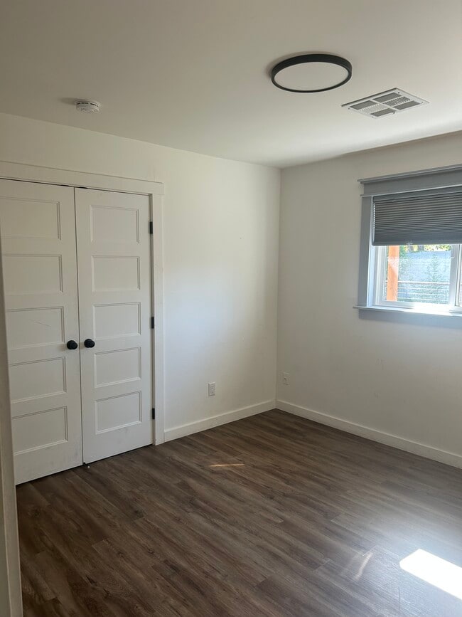8114 N 57th Dr in Glendale, AZ - Building Photo - Building Photo