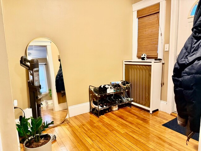 37 Hilton St in Arlington, MA - Building Photo - Building Photo