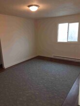 1019 Colonial Dr in Benton Harbor, MI - Building Photo - Building Photo