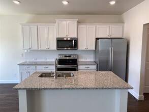 10309 21st Pl SE in Lake Stevens, WA - Building Photo - Building Photo