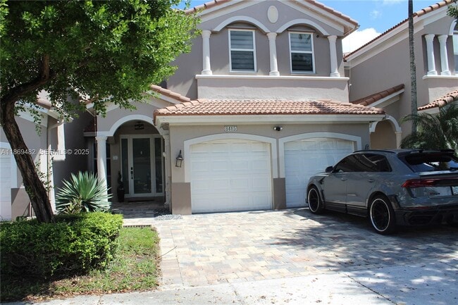 8415 NW 108th Pl in Doral, FL - Building Photo - Building Photo