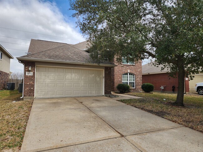 22034 Guston Hall Ln in Katy, TX - Building Photo - Building Photo