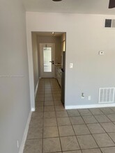 1708 NE 20th Ave in Fort Lauderdale, FL - Building Photo - Building Photo