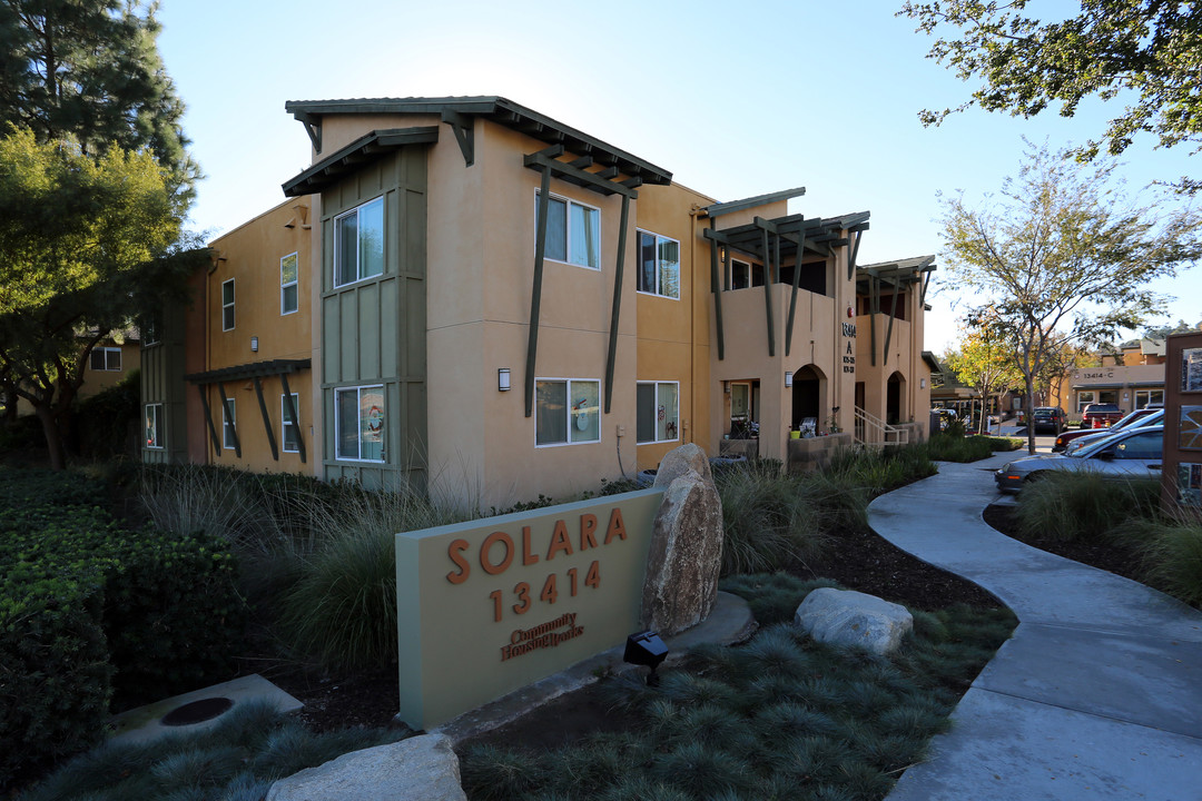 Solera in Poway, CA - Foto de edificio