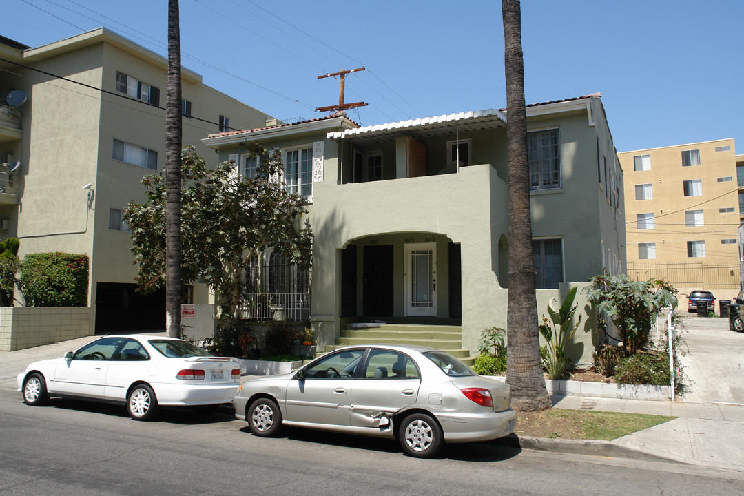 3611 W 4th St in Los Angeles, CA - Building Photo