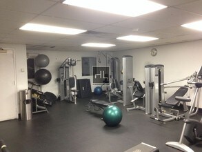 301 Elizabeth St-Unit -3011 in New York, NY - Building Photo - Building Photo