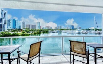 650 Golden Gate Point in Sarasota, FL - Building Photo