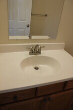 818 Carson Cir in Grottoes, VA - Building Photo - Building Photo