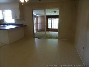 7606 Jennings Ln in Fayetteville, NC - Foto de edificio - Building Photo