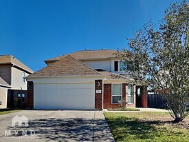 8110 Rosemary Drive in Baytown, TX - Building Photo