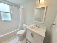 114 Falcon St, Unit ##2 in Boston, MA - Foto de edificio - Building Photo