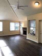 30 E Bluff Rd in Ashland, MA - Building Photo - Building Photo