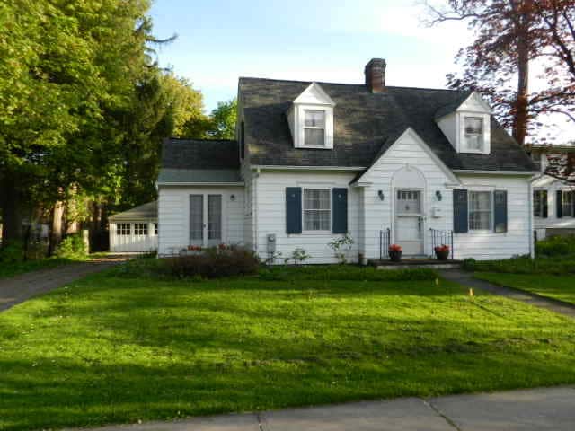 6 Albany St in Cazenovia, NY - Building Photo - Building Photo