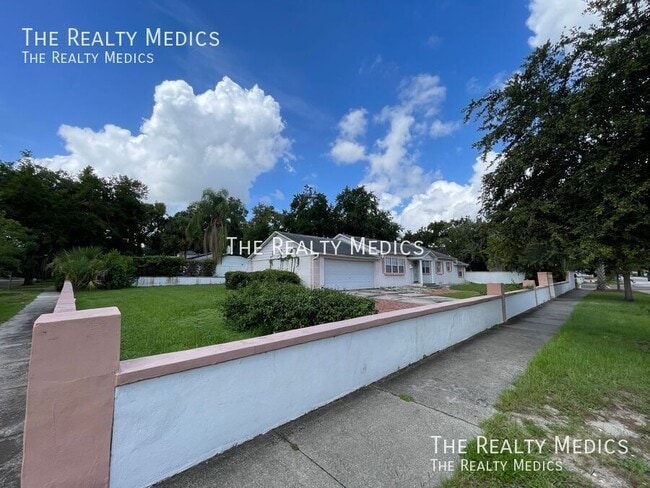 1807 N Park Ave in Winter Park, FL - Building Photo - Building Photo