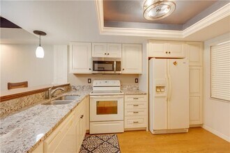 9820 Citadel Ln, Unit 202 in Bonita Springs, FL - Building Photo - Building Photo