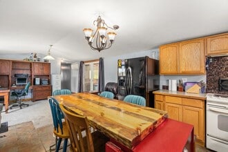 30450 Railroad St in Athol, ID - Building Photo - Building Photo