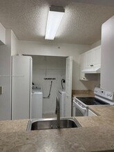 1450 SE 3rd Ave in Dania Beach, FL - Building Photo - Building Photo