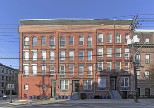 510-514 Observer Hwy in Hoboken, NJ - Building Photo - Building Photo