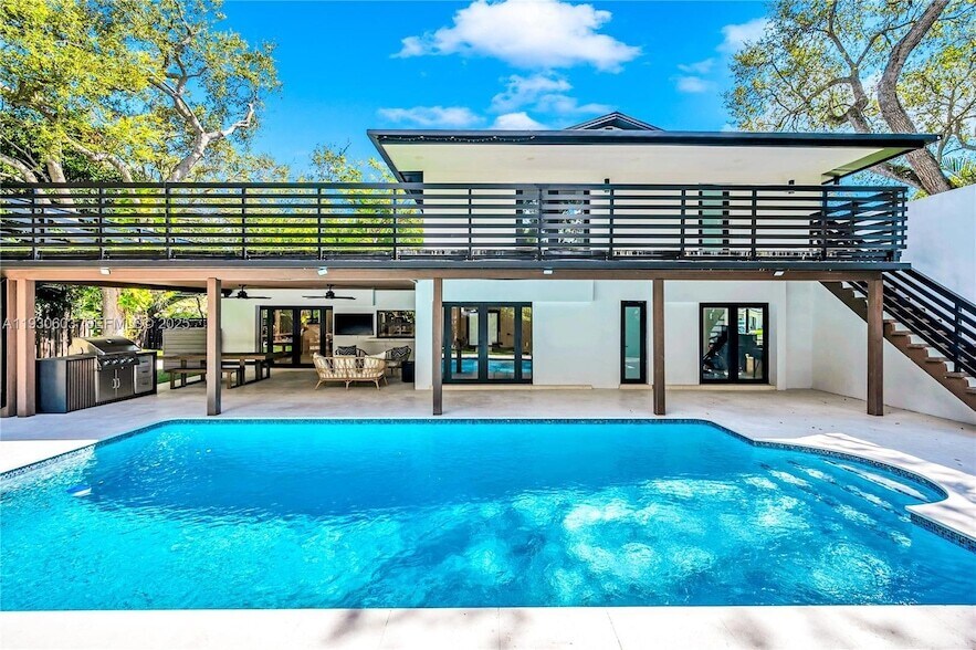 11340 SW 74th Ct, Unit 1816 in Pinecrest, FL - Building Photo