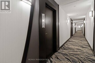 410 Queens Quay W in Toronto, ON - Building Photo - Building Photo