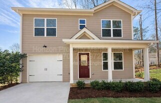 6830 Crystal Cove Trail in Gainesville, GA - Building Photo