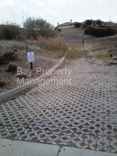 19115 Garden Valley Way in Salinas, CA - Building Photo - Building Photo