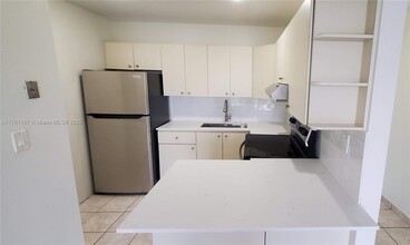3551 SW 9th Terrace in Miami, FL - Foto de edificio - Building Photo