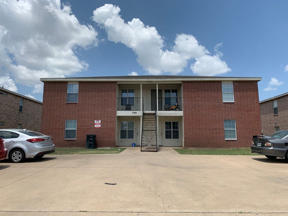 3301 Toledo Dr in Killeen, TX - Building Photo