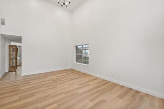 1620 Wolf Creek Dr in Arlington, TX - Building Photo - Building Photo