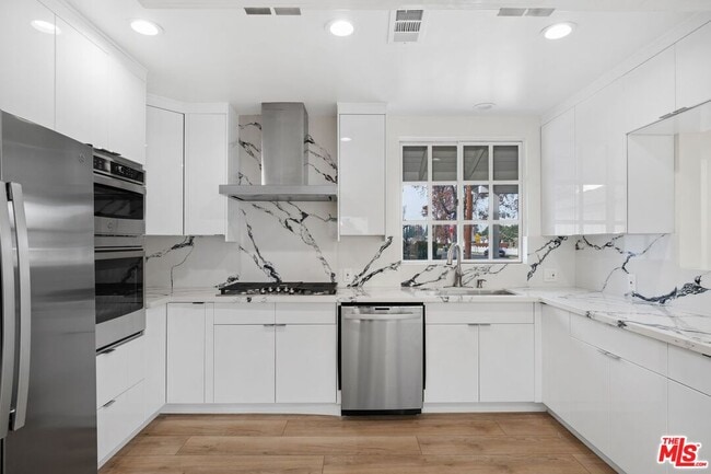 property at 6266 Etiwanda Ave