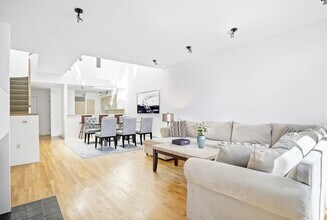14 Chauncy St, Unit 7 in Cambridge, MA - Building Photo - Building Photo