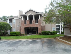 10000 Gate Pkwy in Jacksonville, FL - Building Photo - Building Photo