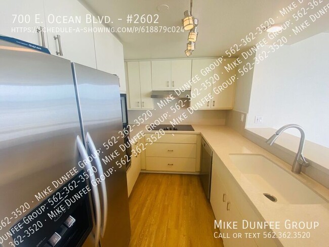 700 E Ocean Blvd in Long Beach, CA - Building Photo - Building Photo