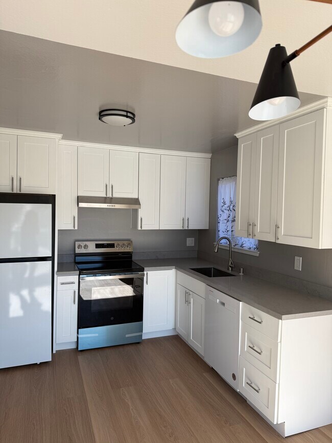 750 Bacon St, Unit Apt #2 in San Francisco, CA - Building Photo - Building Photo