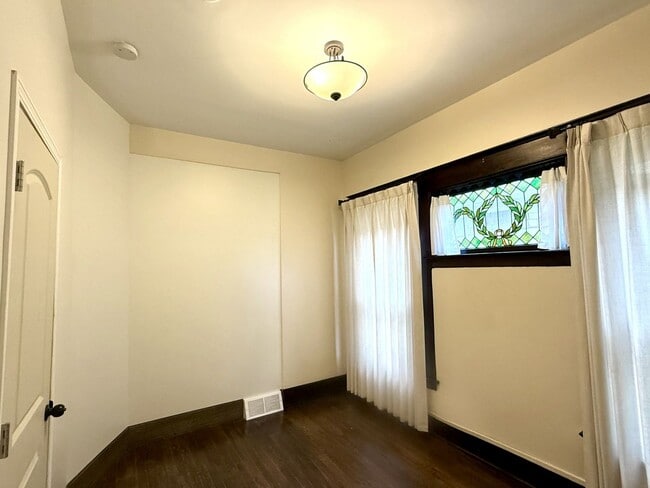 property at 216 Lafayette Ave NE
