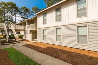 Windtree Apartment Homes in Fayetteville, NC - Building Photo - Building Photo