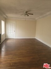 2932 1/2 Normandie Ave in Los Angeles, CA - Building Photo - Building Photo