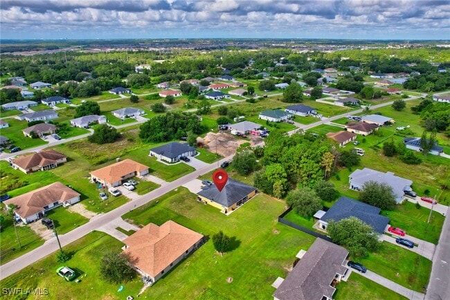 property at 4424 26th St SW